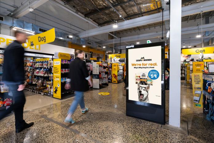 PetAds instore screens reaching Pet Parents in Petbarn stores